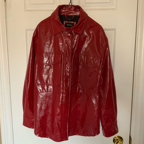 Beautiful vibrant bright BERSHKA red jacket FAUX LEATHER - Picture 2 of 7